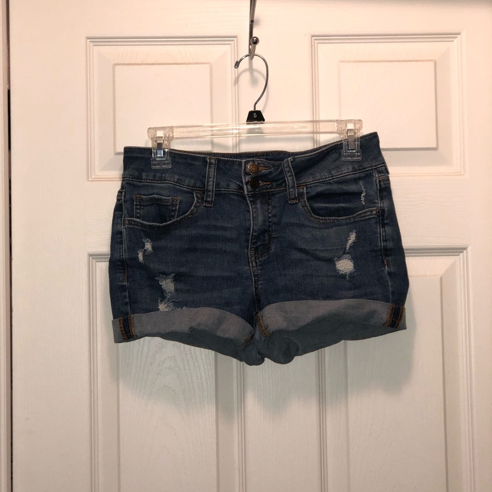 Distressed double button Jean shorts